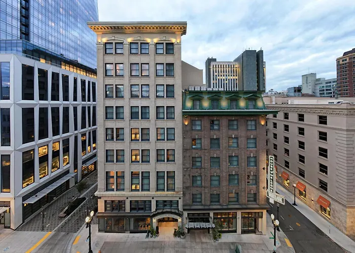 Woodlark Hotel Portland A Tribute Portfolio Hotel