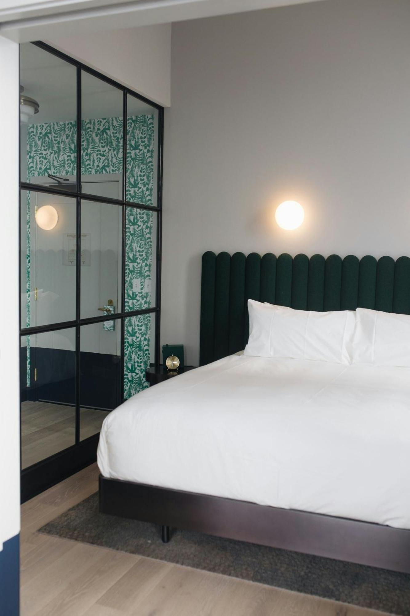 Hotel Woodlark A Tribute Portfolio Portland