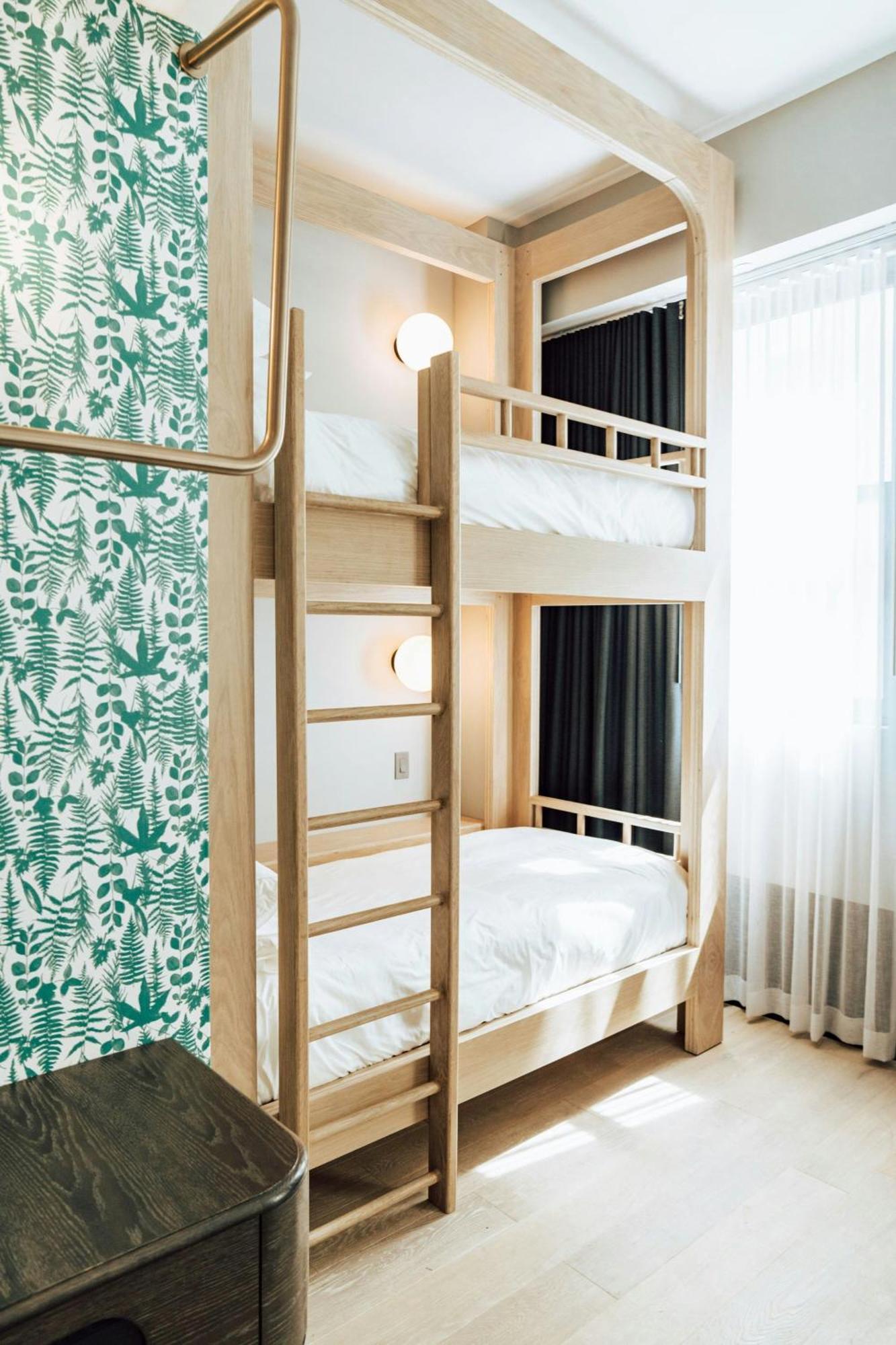 Woodlark A Tribute Portfolio Hotel Portland