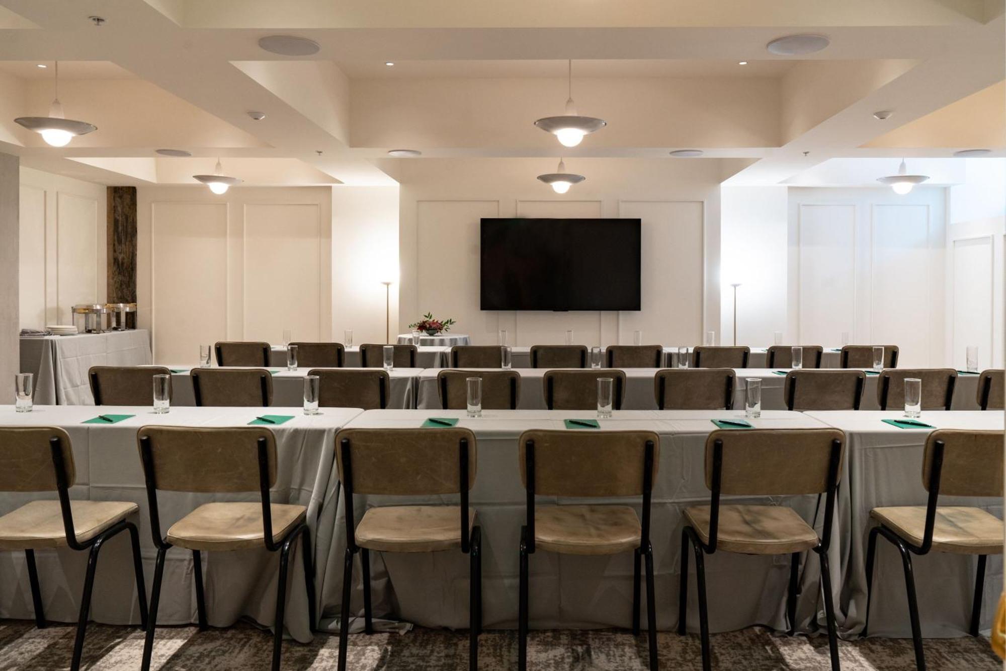Woodlark A Tribute Portfolio Hotel