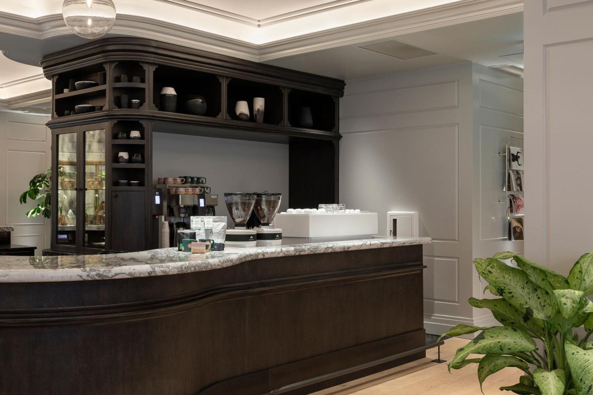 Woodlark A Tribute Portfolio Hotel Portland